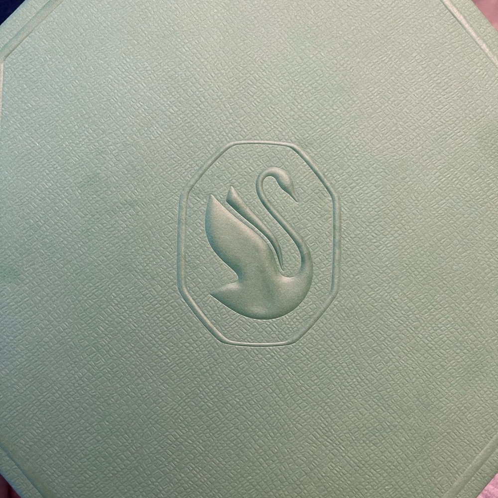 Swarovski tennis necklace - Picture 7 of 9